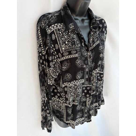 12th Tribe Scarf Print Button Down Shirt Size S Relaxed Fit Long Sleeve Black 90 - Picture 2 of 8